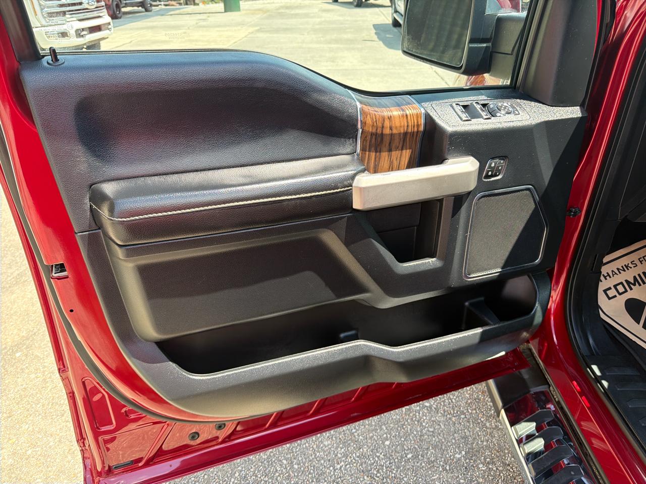 Ford F-150 Lariat 4WD SuperCrew 5.5' Box 2018