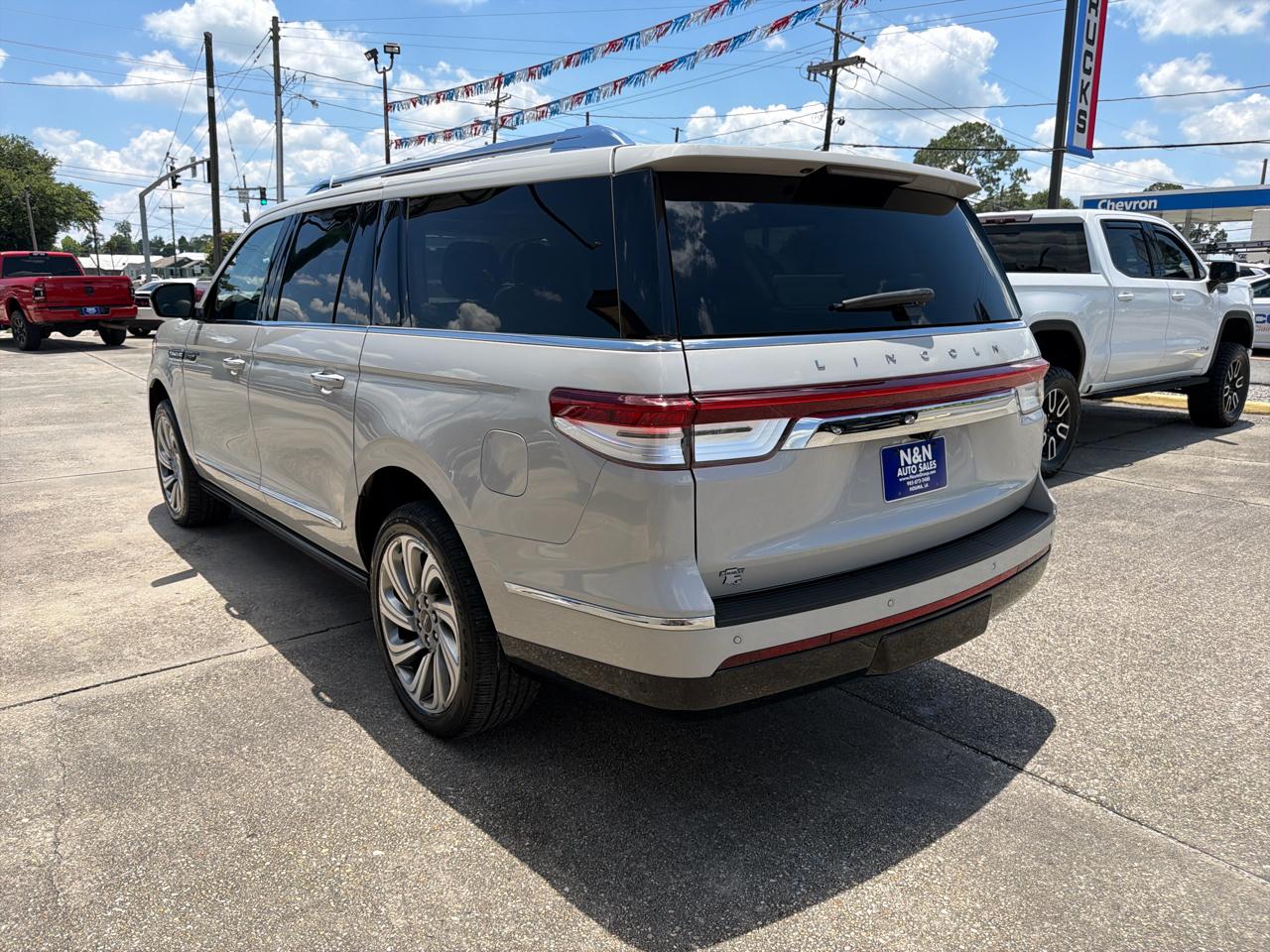Lincoln Navigator L Reserve 2WD 2022