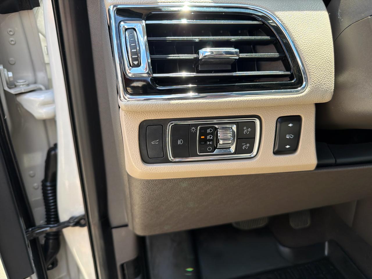 Lincoln Navigator L Reserve 2WD 2022