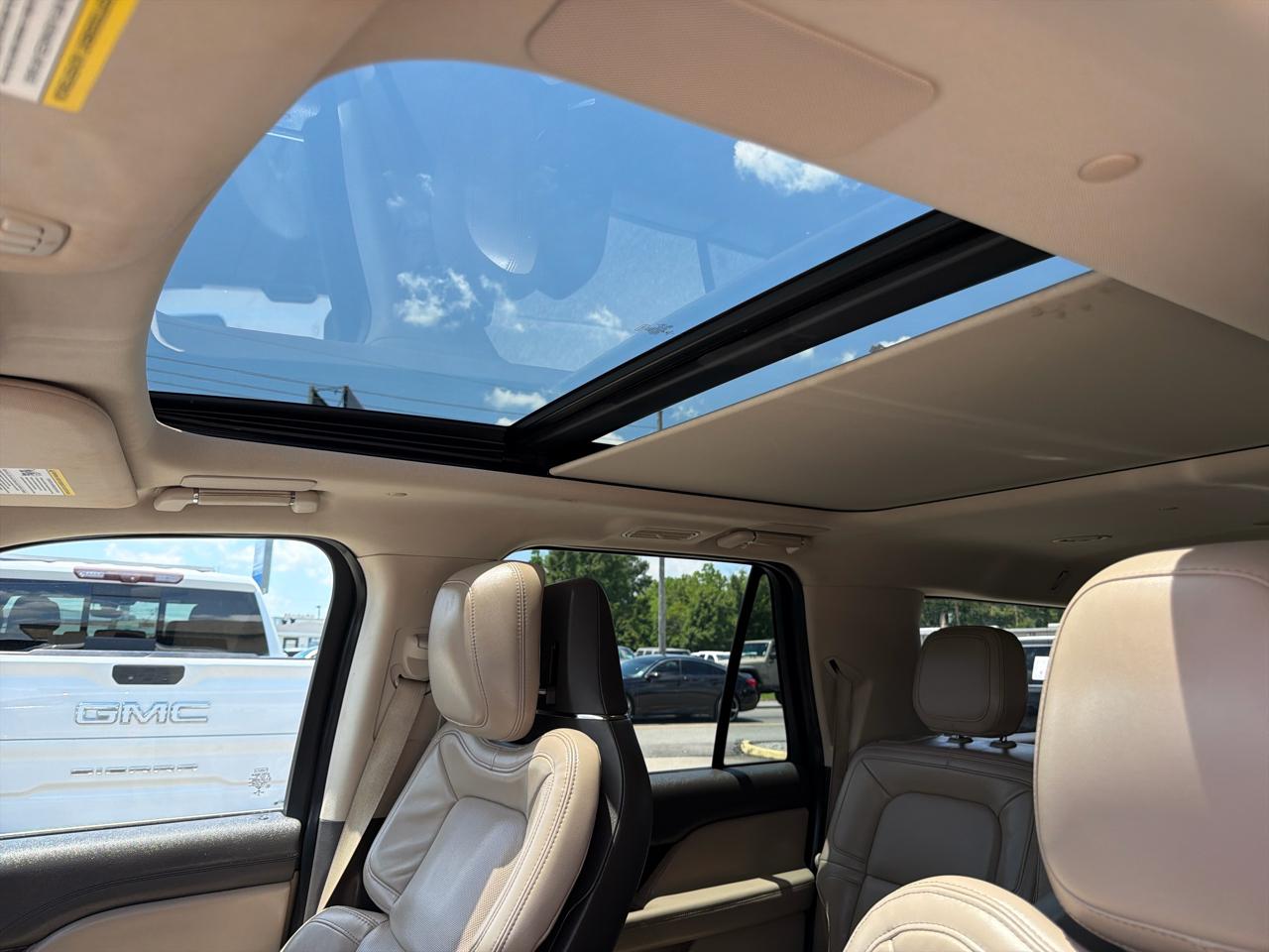 Lincoln Navigator L Reserve 2WD 2022
