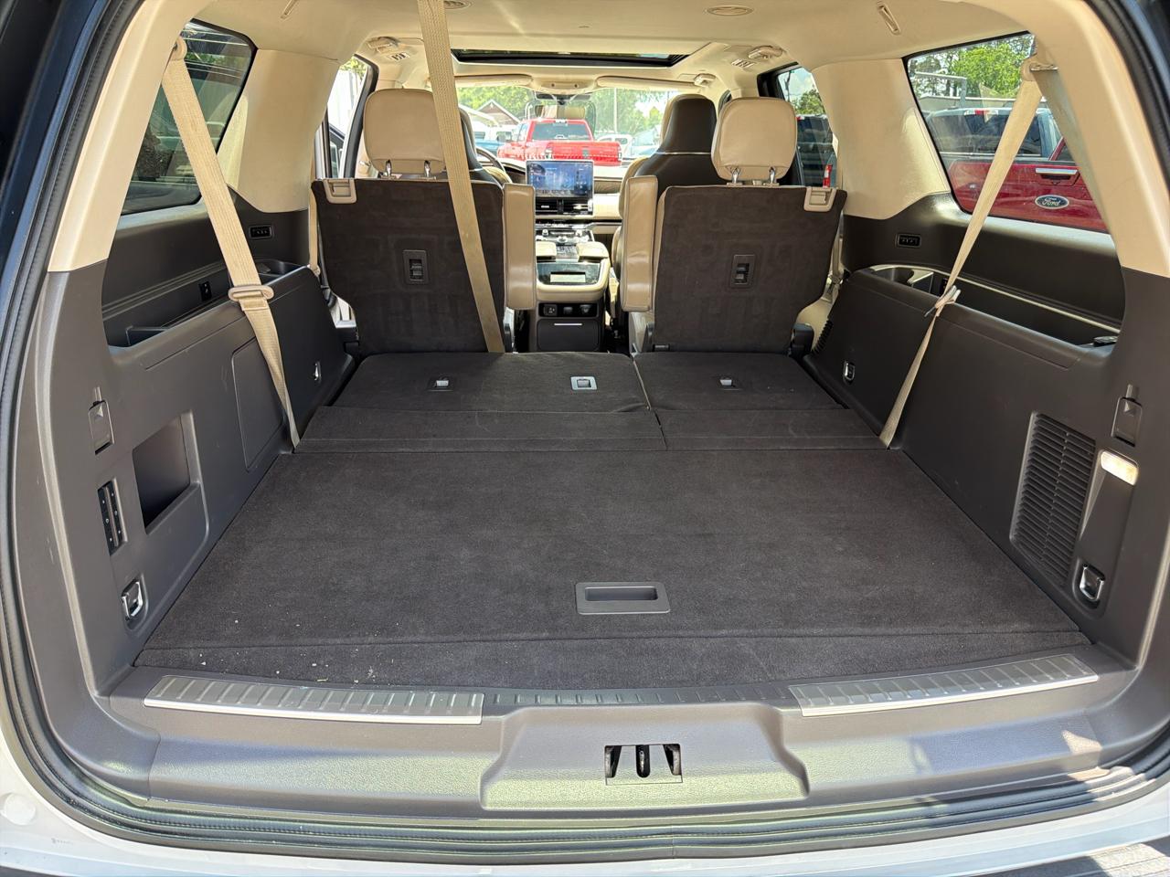 Lincoln Navigator L Reserve 2WD 2022