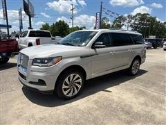 2022 Lincoln Navigator 