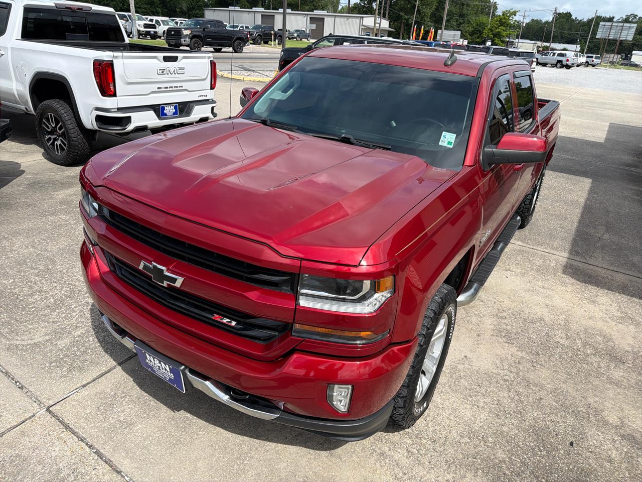 Chevrolet Silverado 1500 LT Z71 Crew Cab 4WD 2018