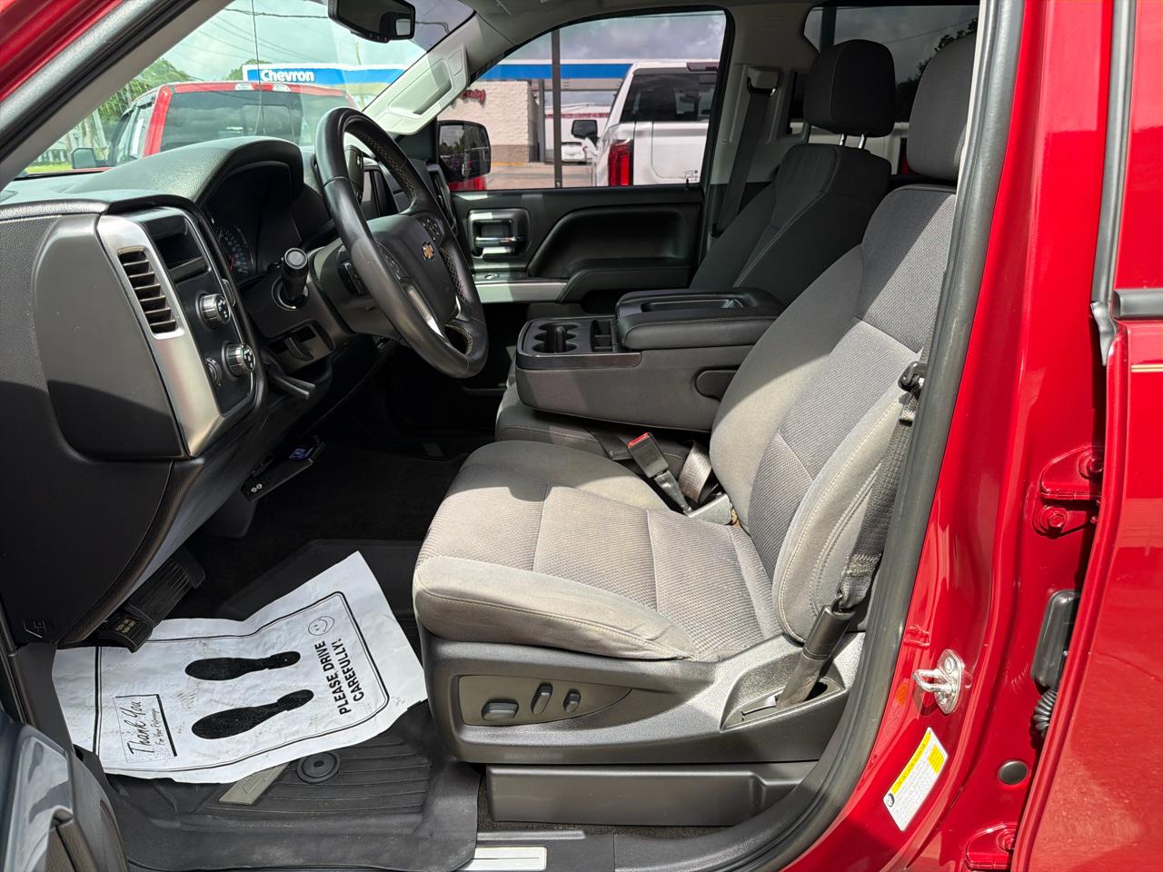 Chevrolet Silverado 1500 LT Z71 Crew Cab 4WD 2018
