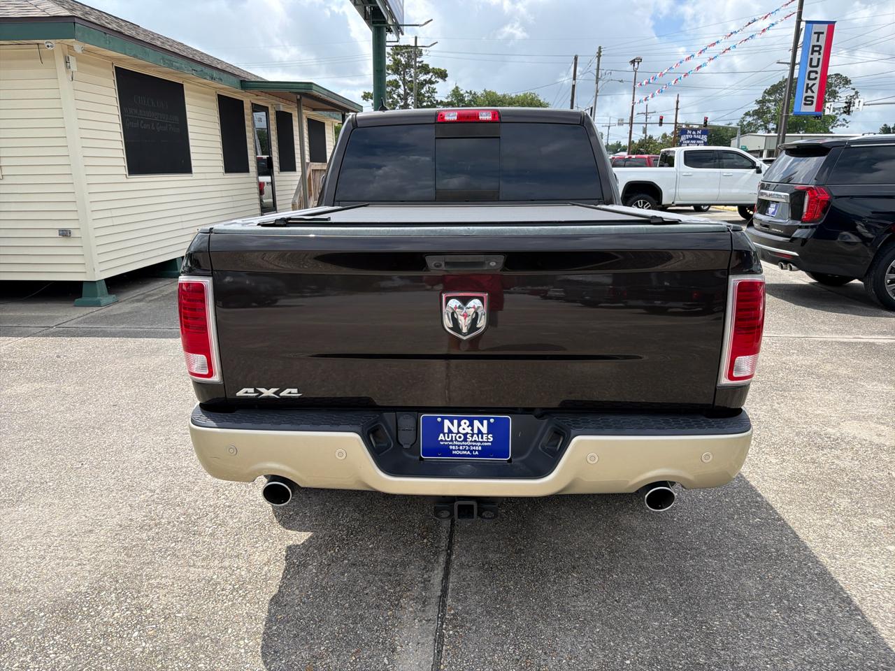 RAM 1500 Laramie Longhorn Crew Cab 4WD 2016
