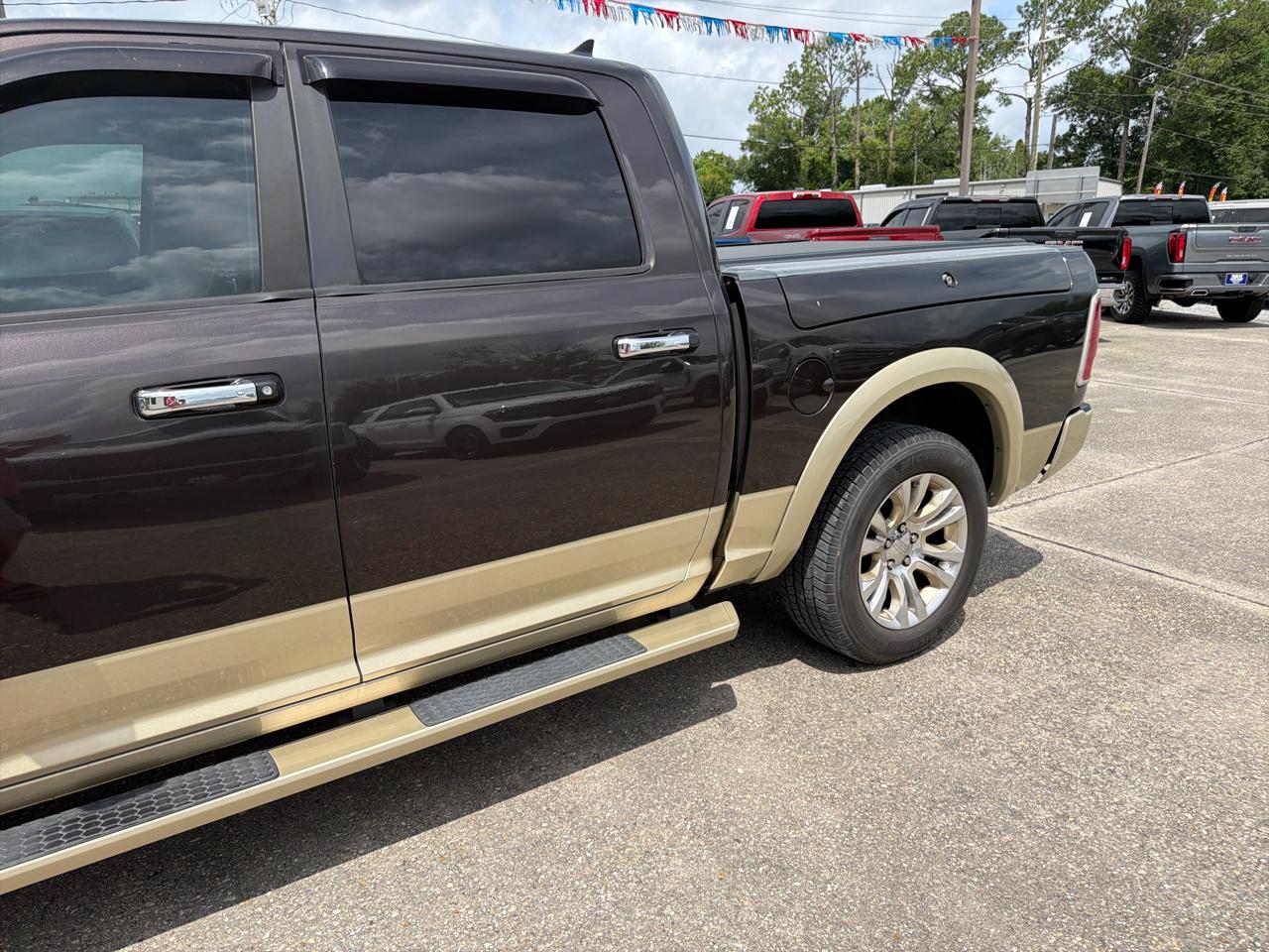 RAM 1500 Laramie Longhorn Crew Cab 4WD 2016