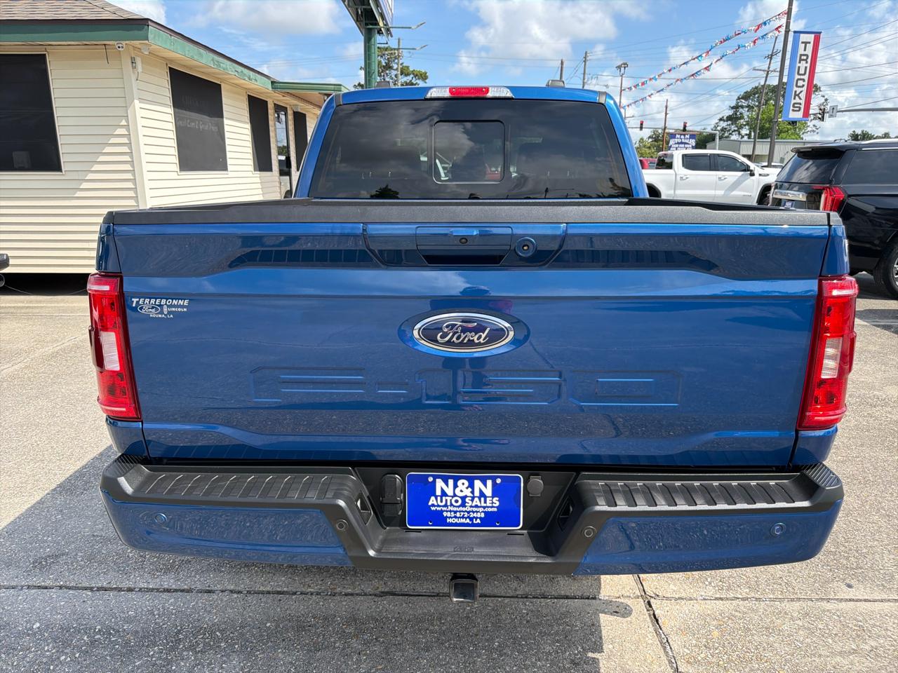 Ford F-150 XLT SuperCrew Short Bed 4WD 2023