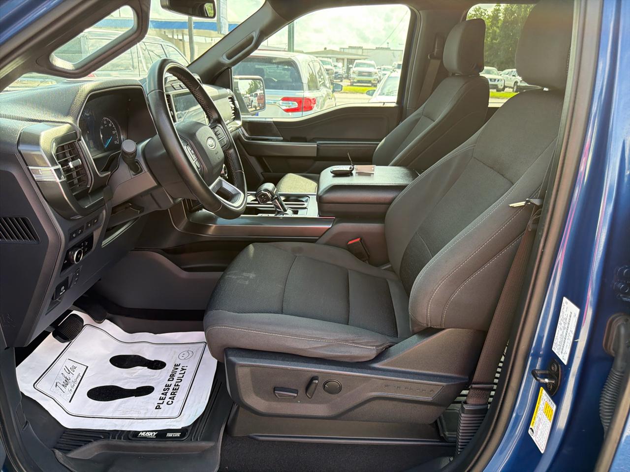 Ford F-150 XLT SuperCrew Short Bed 4WD 2023