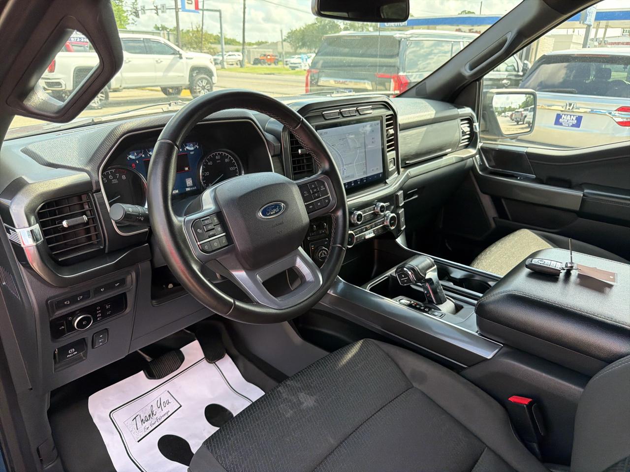 Ford F-150 XLT SuperCrew Short Bed 4WD 2023
