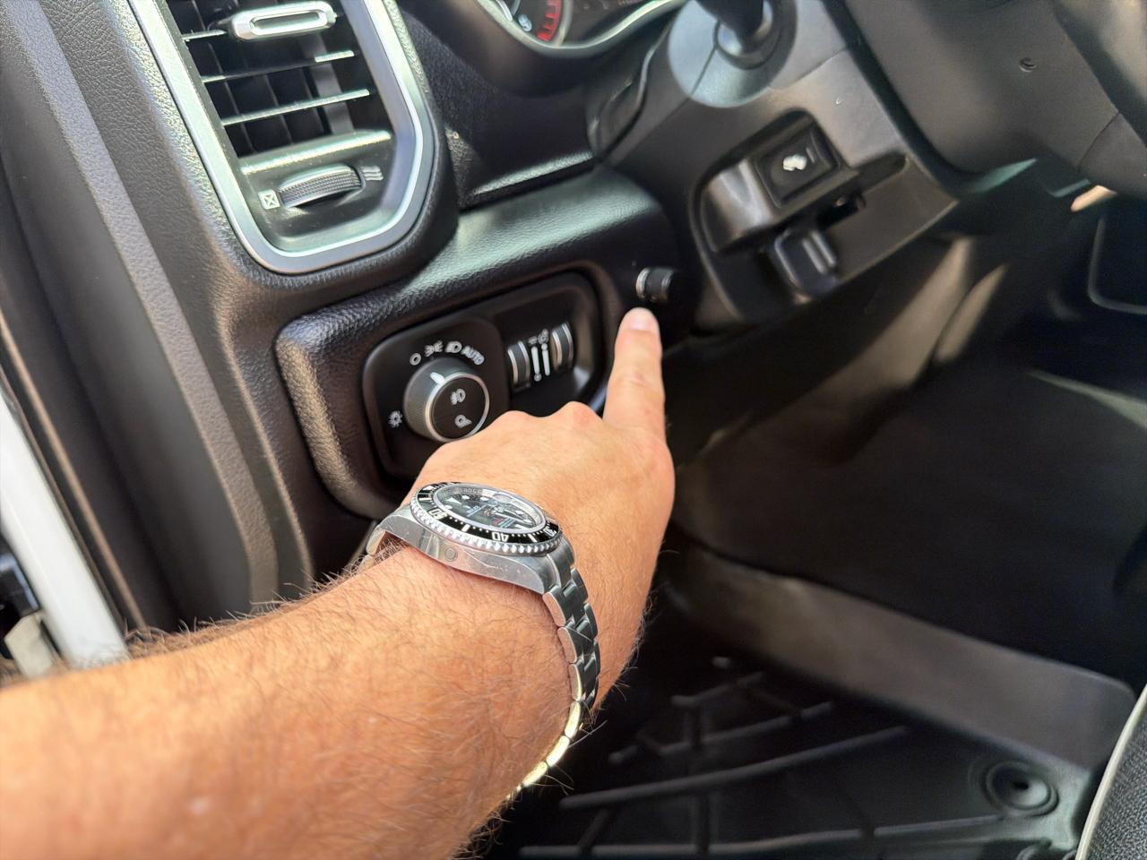 RAM 2500 Laramie Crew Cab SWB 4WD 2020