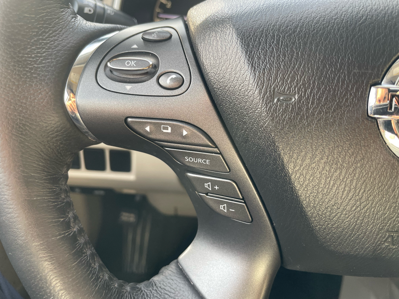 Nissan Murano AWD 4dr SL 2019