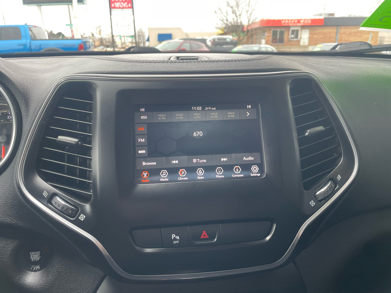 Jeep Cherokee Latitude Plus 4x4 2019