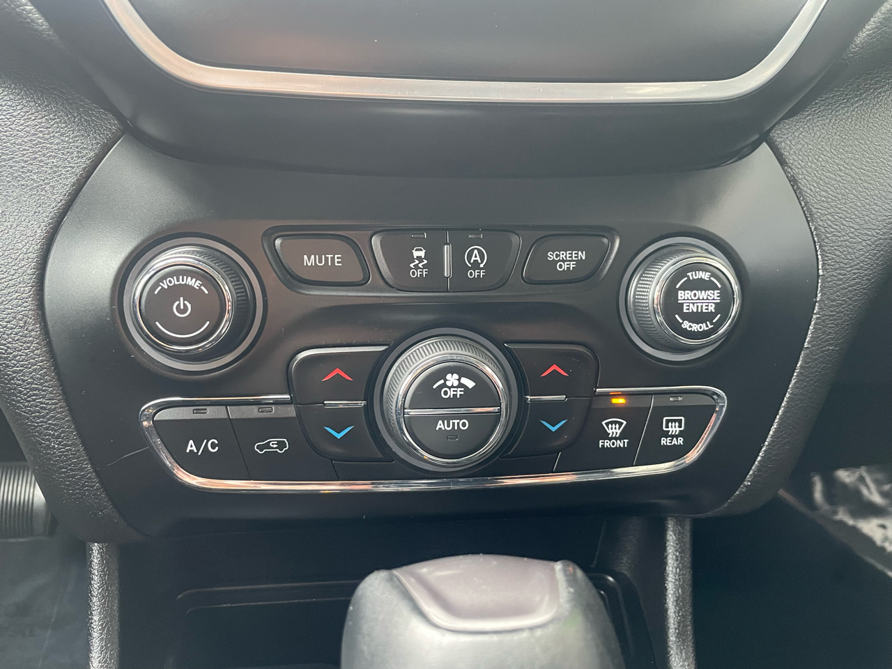 Jeep Cherokee Latitude Plus 4x4 2019