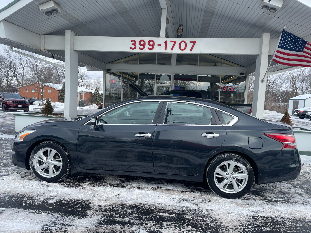 Nissan Altima 4dr Sdn I4 2.5 SV 2013