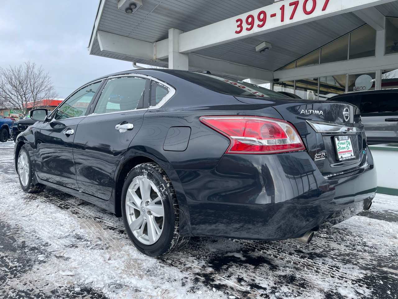 Nissan Altima 4dr Sdn I4 2.5 SV 2013