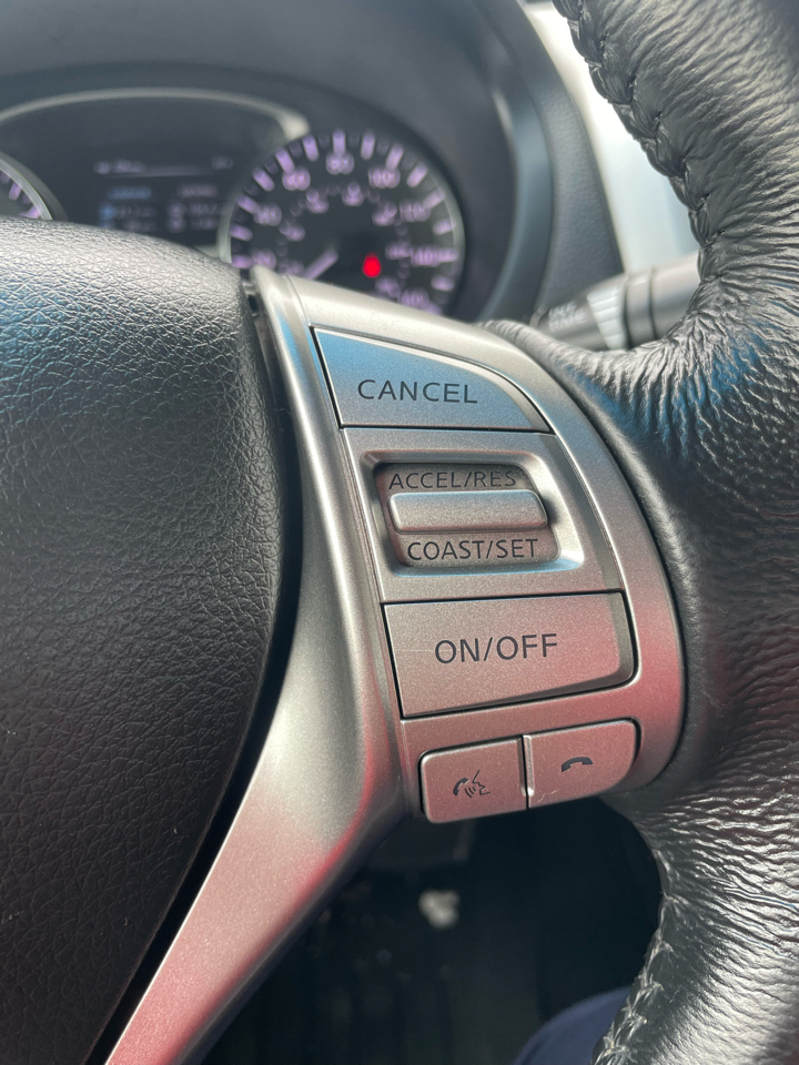 Nissan Altima 4dr Sdn I4 2.5 SV 2013