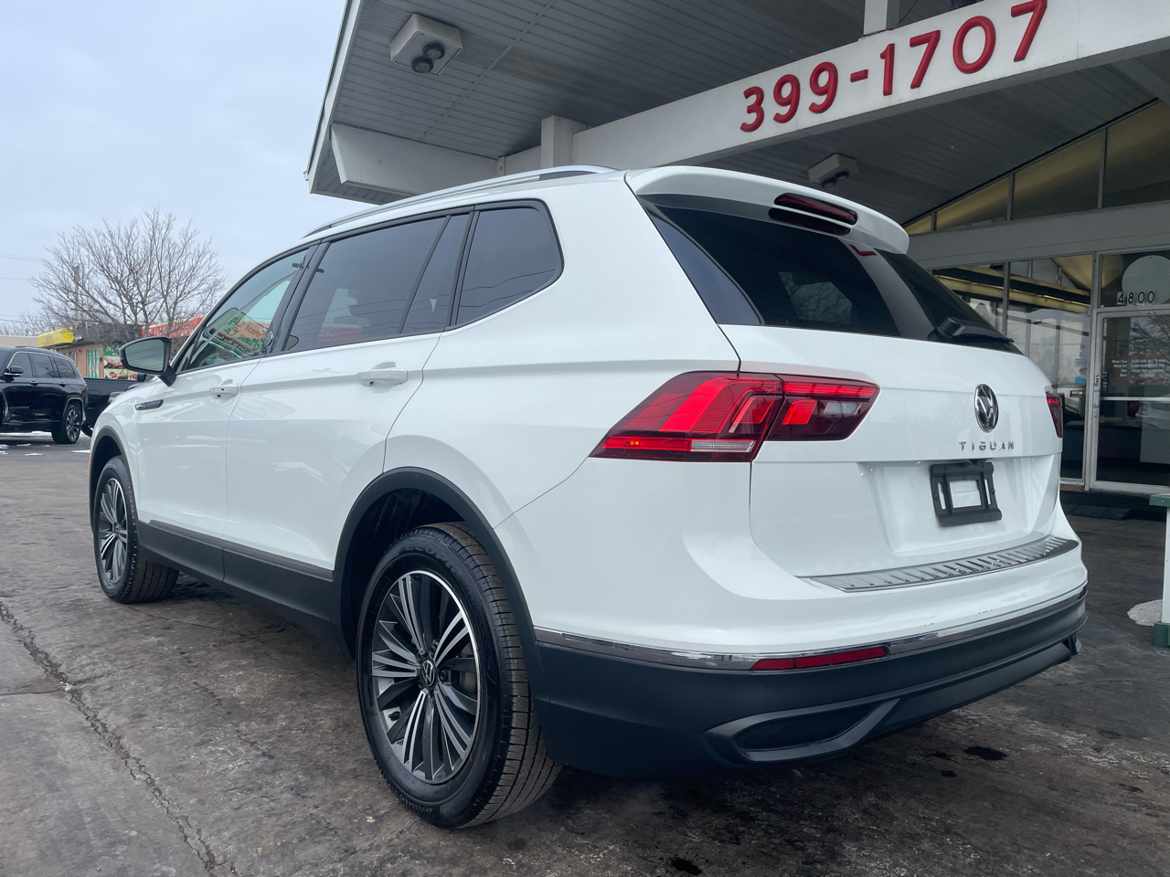 Volkswagen Tiguan 2.0T Wolfsburg Edition FWD 2024