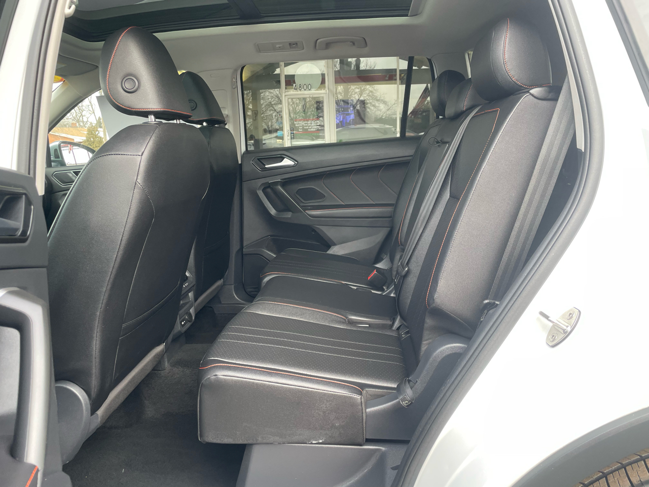 Volkswagen Tiguan 2.0T Wolfsburg Edition FWD 2024