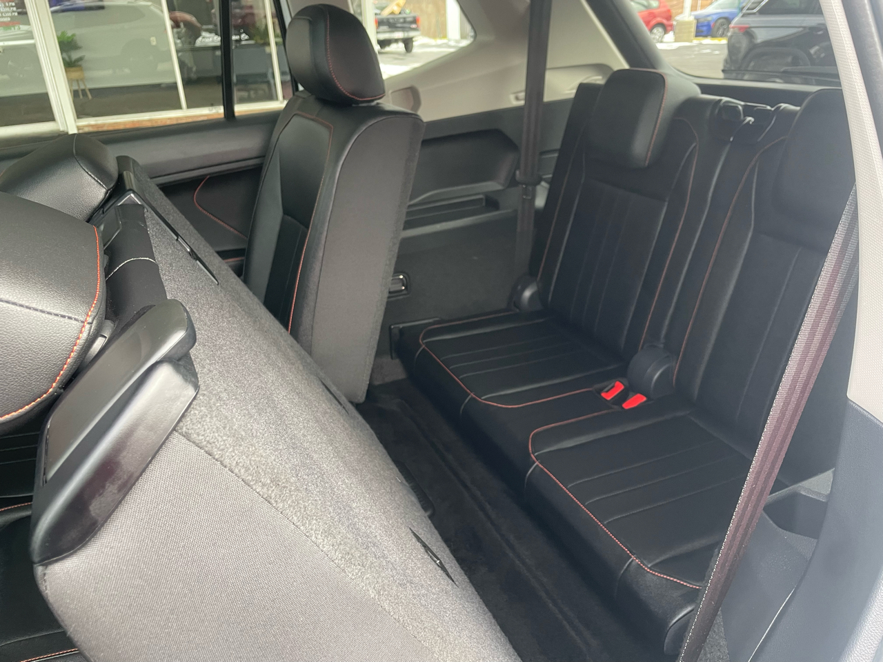 Volkswagen Tiguan 2.0T Wolfsburg Edition FWD 2024