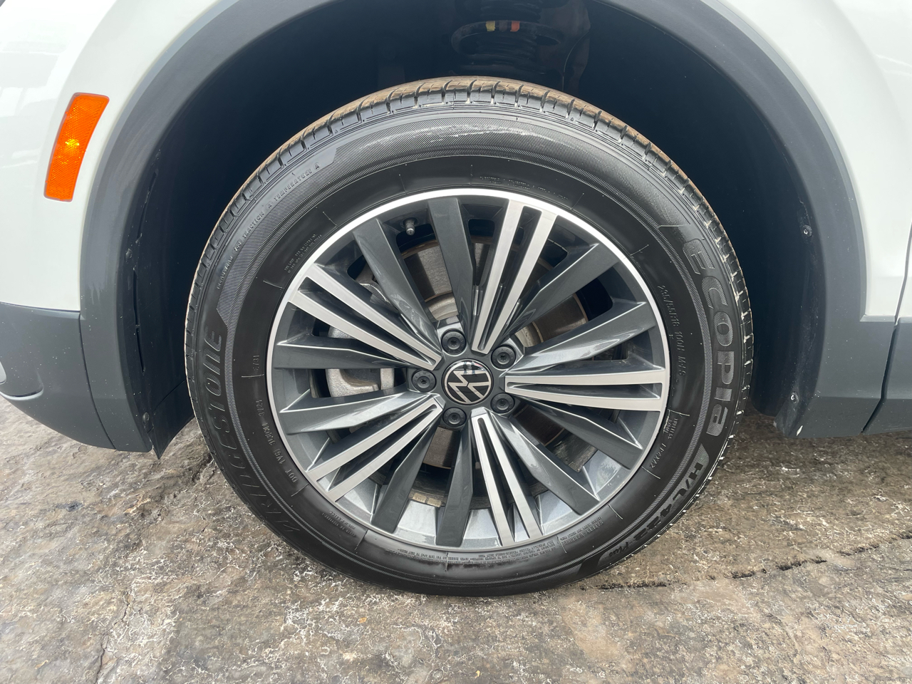 Volkswagen Tiguan 2.0T Wolfsburg Edition FWD 2024