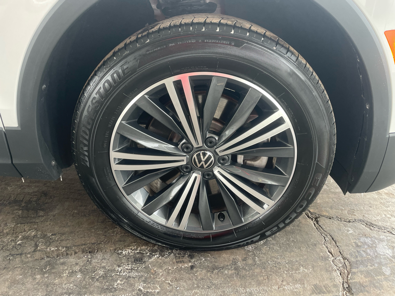 Volkswagen Tiguan 2.0T Wolfsburg Edition FWD 2024