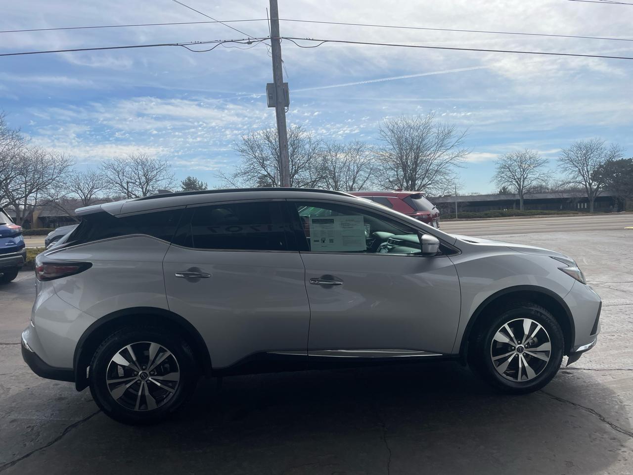 Nissan Murano AWD SV 2023