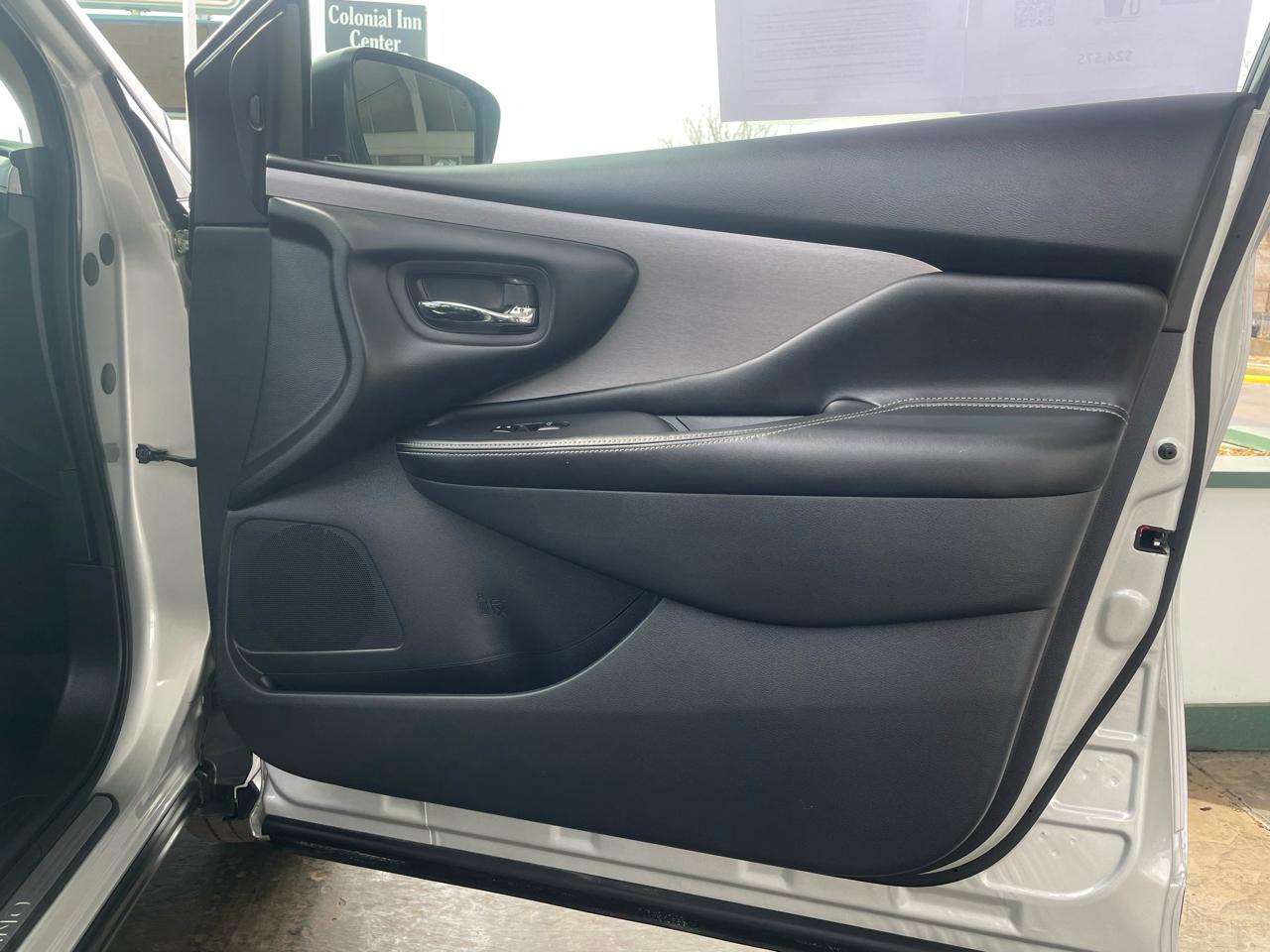 Nissan Murano AWD SV 2023