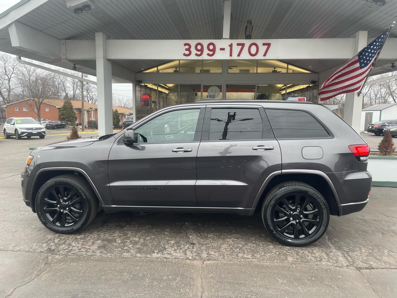Jeep Grand Cherokee Altitude 4x4 2022