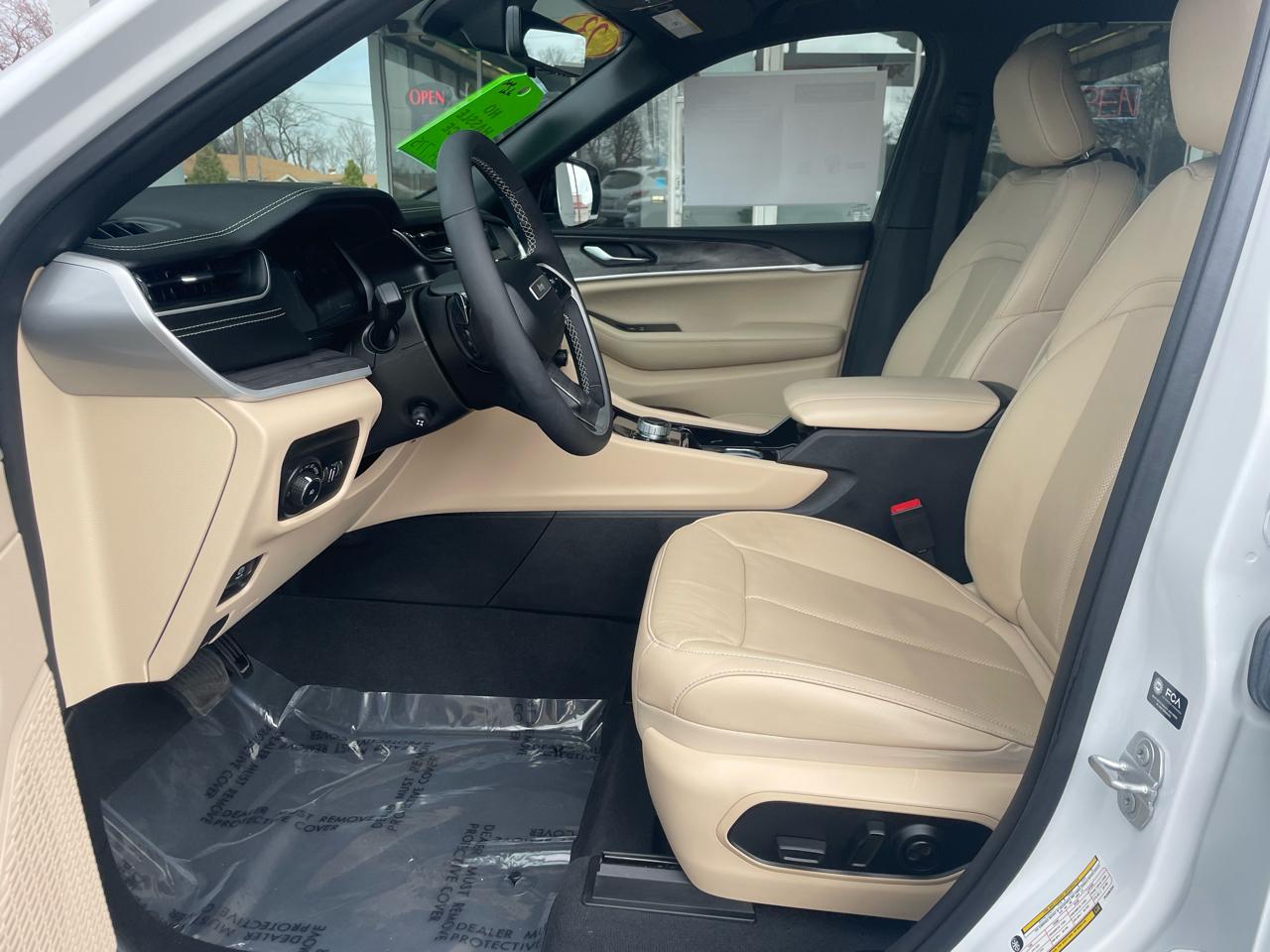 Jeep Grand Cherokee Limited 4x4 2023