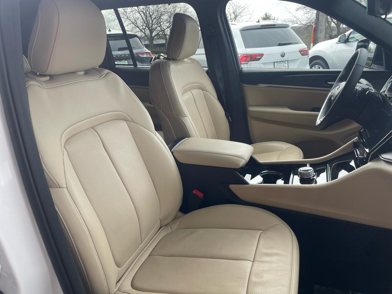 Jeep Grand Cherokee Limited 4x4 2023