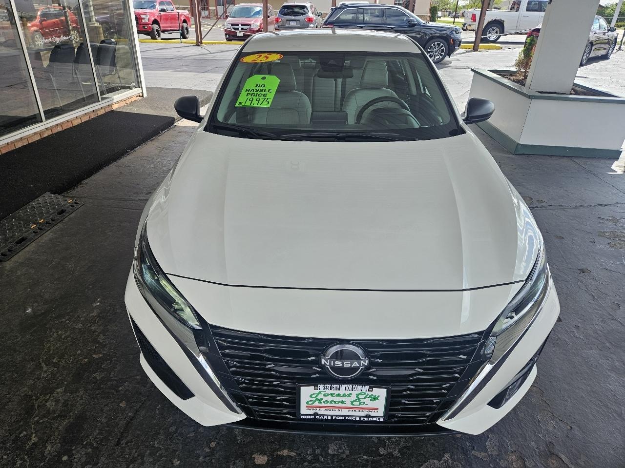 Nissan Altima SV FWD 2025