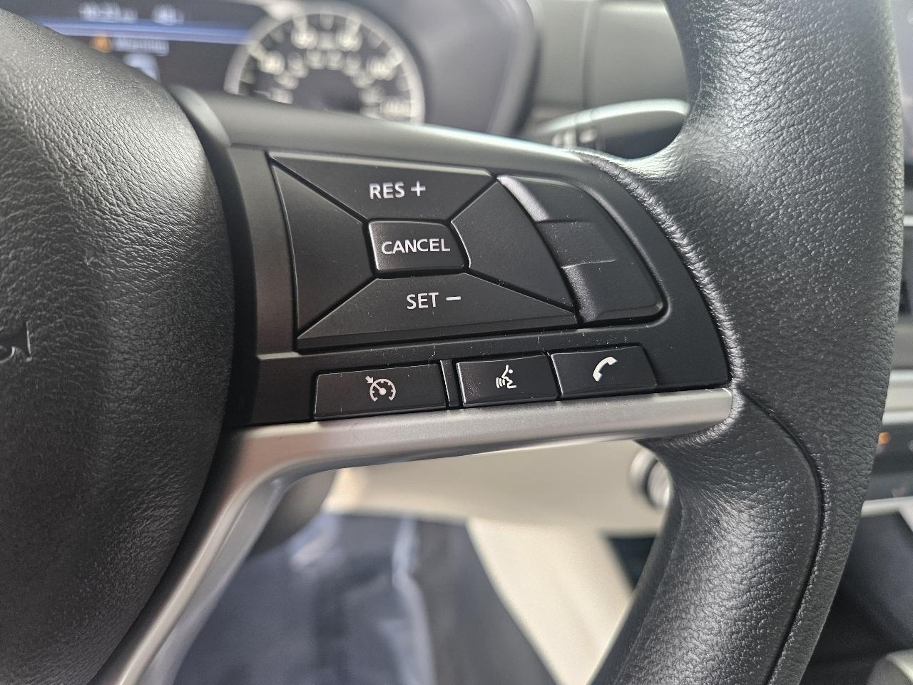 Nissan Altima SV FWD 2025