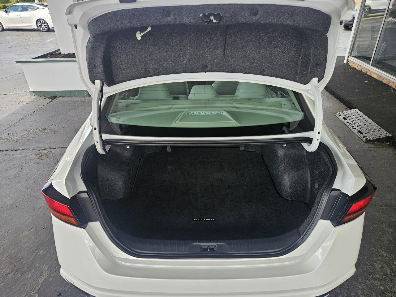 Nissan Altima SV FWD 2025