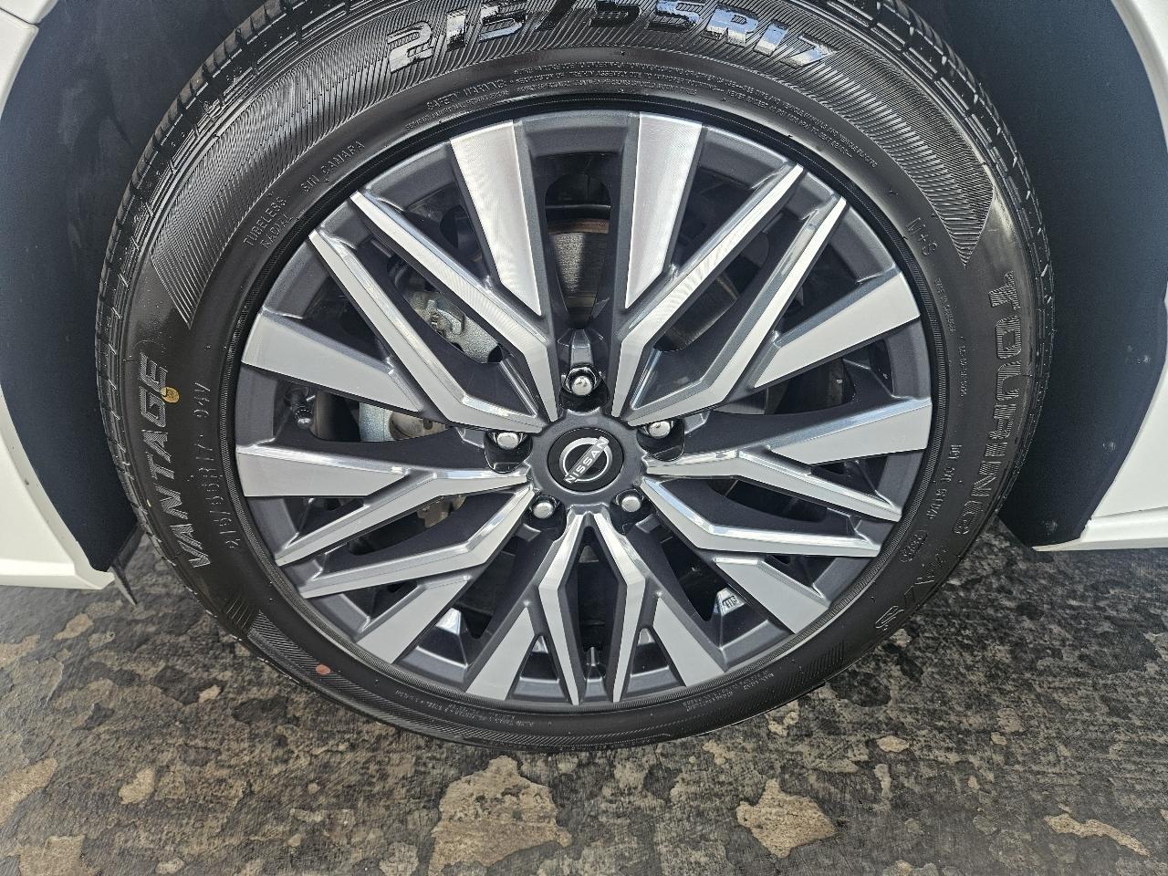 Nissan Altima SV FWD 2025
