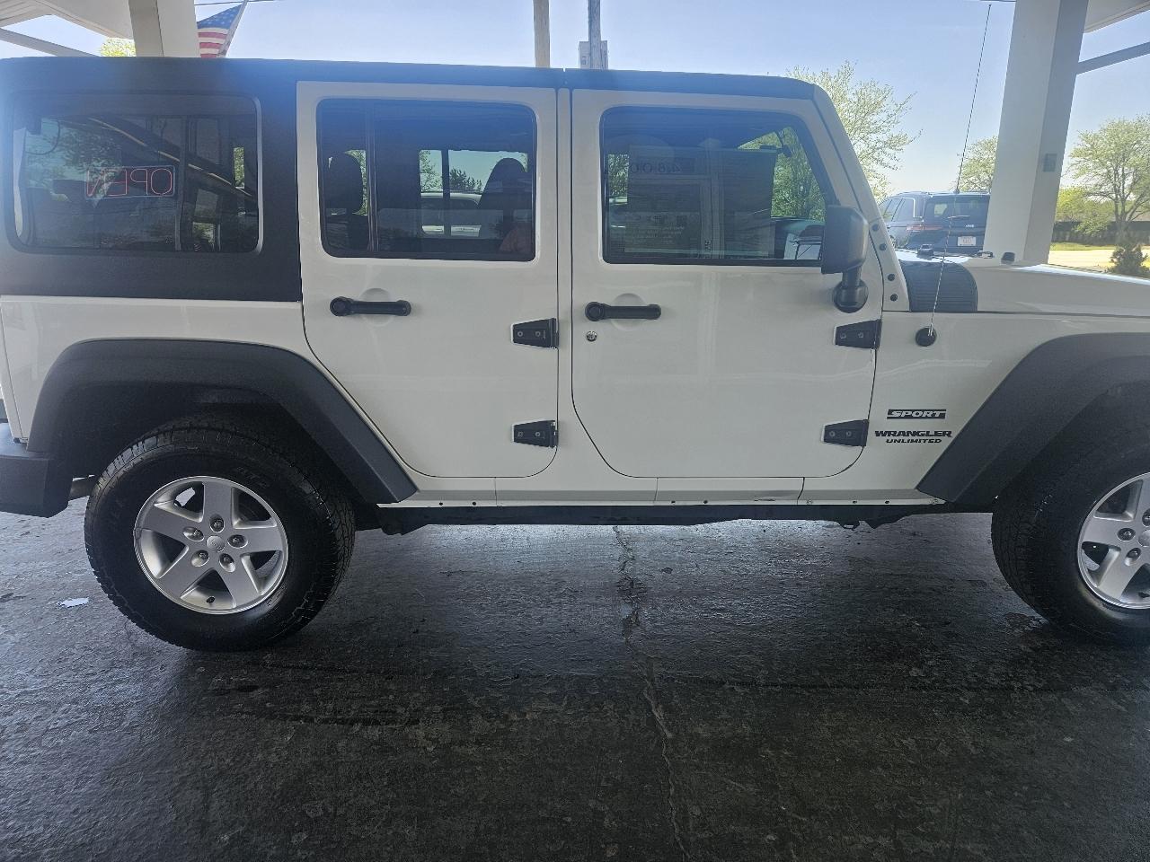 Jeep Wrangler Unlimited 4WD 4dr Sport 2015