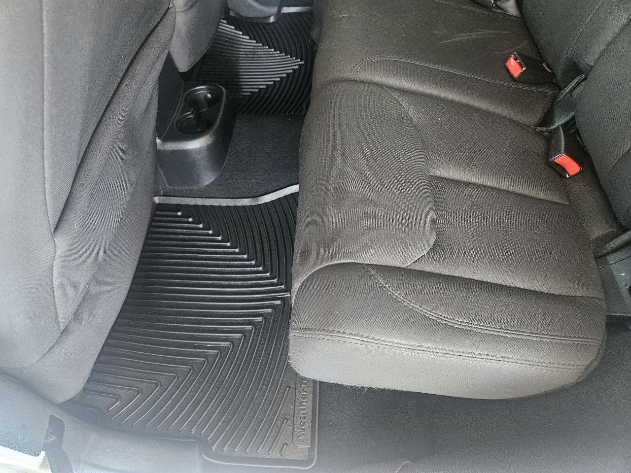 Jeep Wrangler Unlimited 4WD 4dr Sport 2015