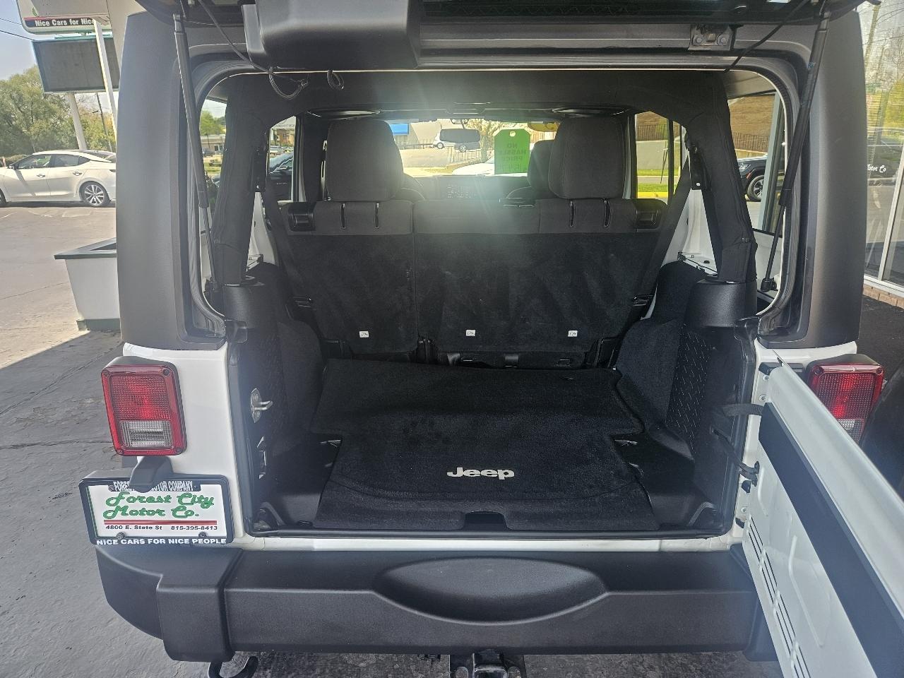 Jeep Wrangler Unlimited 4WD 4dr Sport 2015