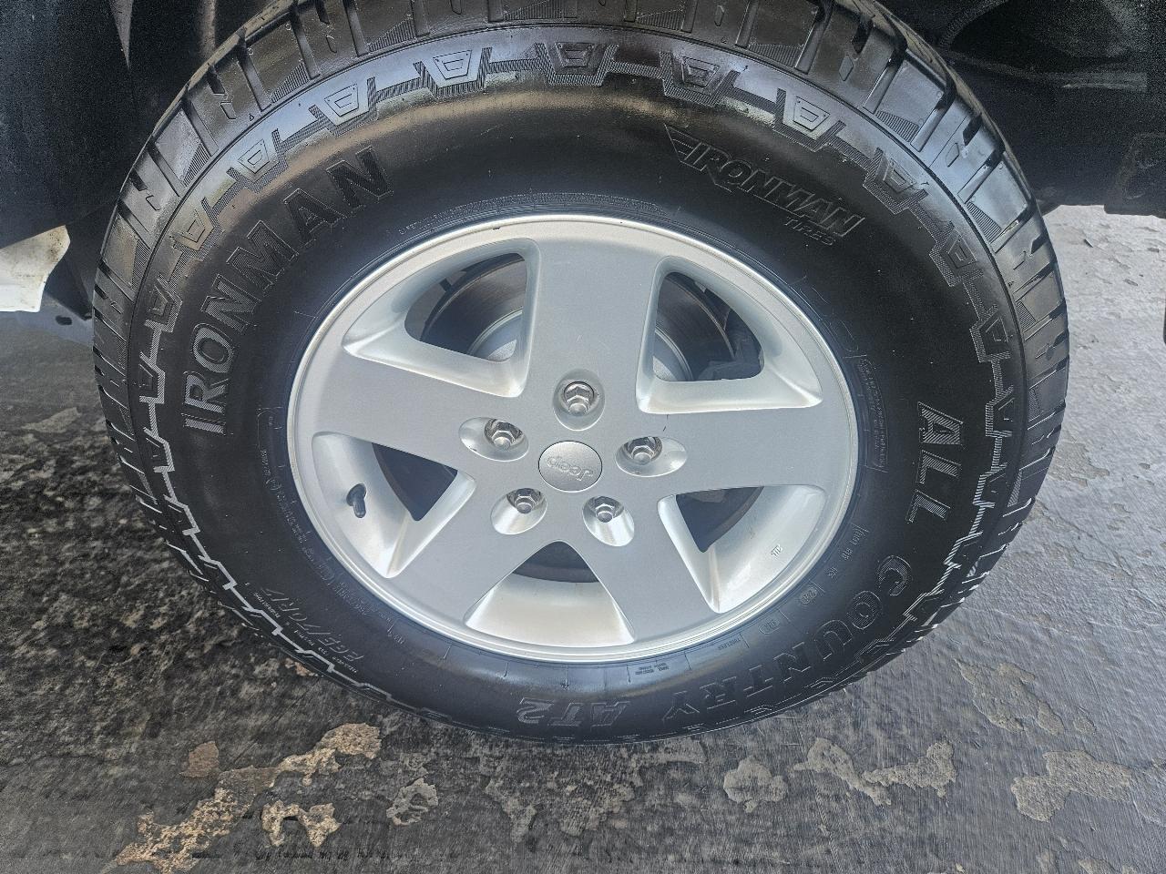 Jeep Wrangler Unlimited 4WD 4dr Sport 2015
