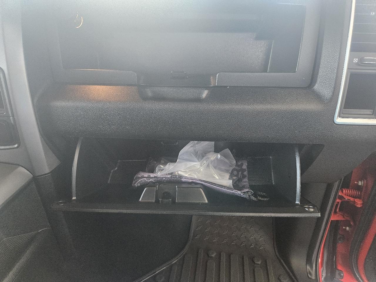 RAM 1500 Classic Warlock 4x4 Crew Cab 5'7" Box 2022