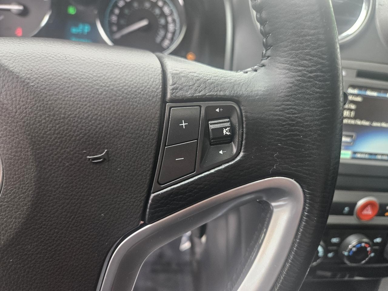 Chevrolet Captiva Sport Fleet FWD 4dr LTZ 2015