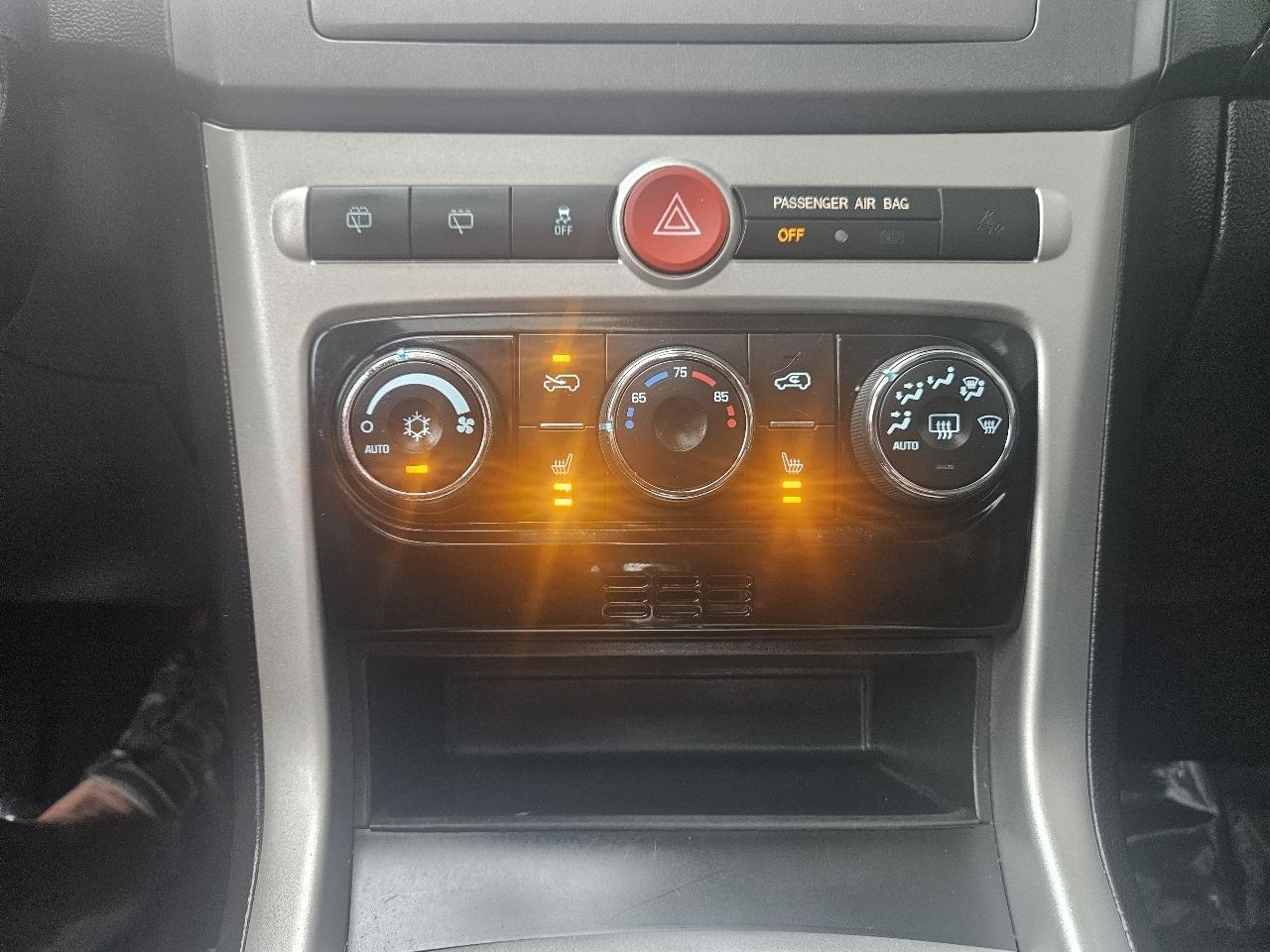 Chevrolet Captiva Sport Fleet FWD 4dr LTZ 2015