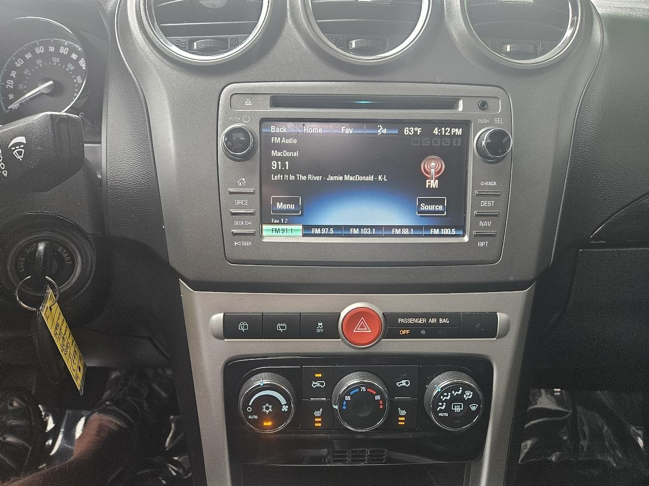 Chevrolet Captiva Sport Fleet FWD 4dr LTZ 2015