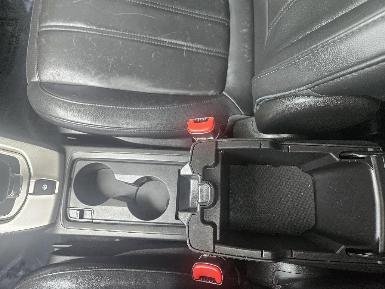 Chevrolet Captiva Sport Fleet FWD 4dr LTZ 2015