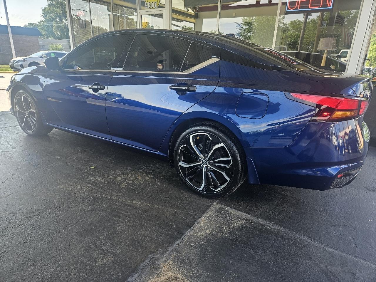 Nissan Altima 2.5 SR Sedan 2023