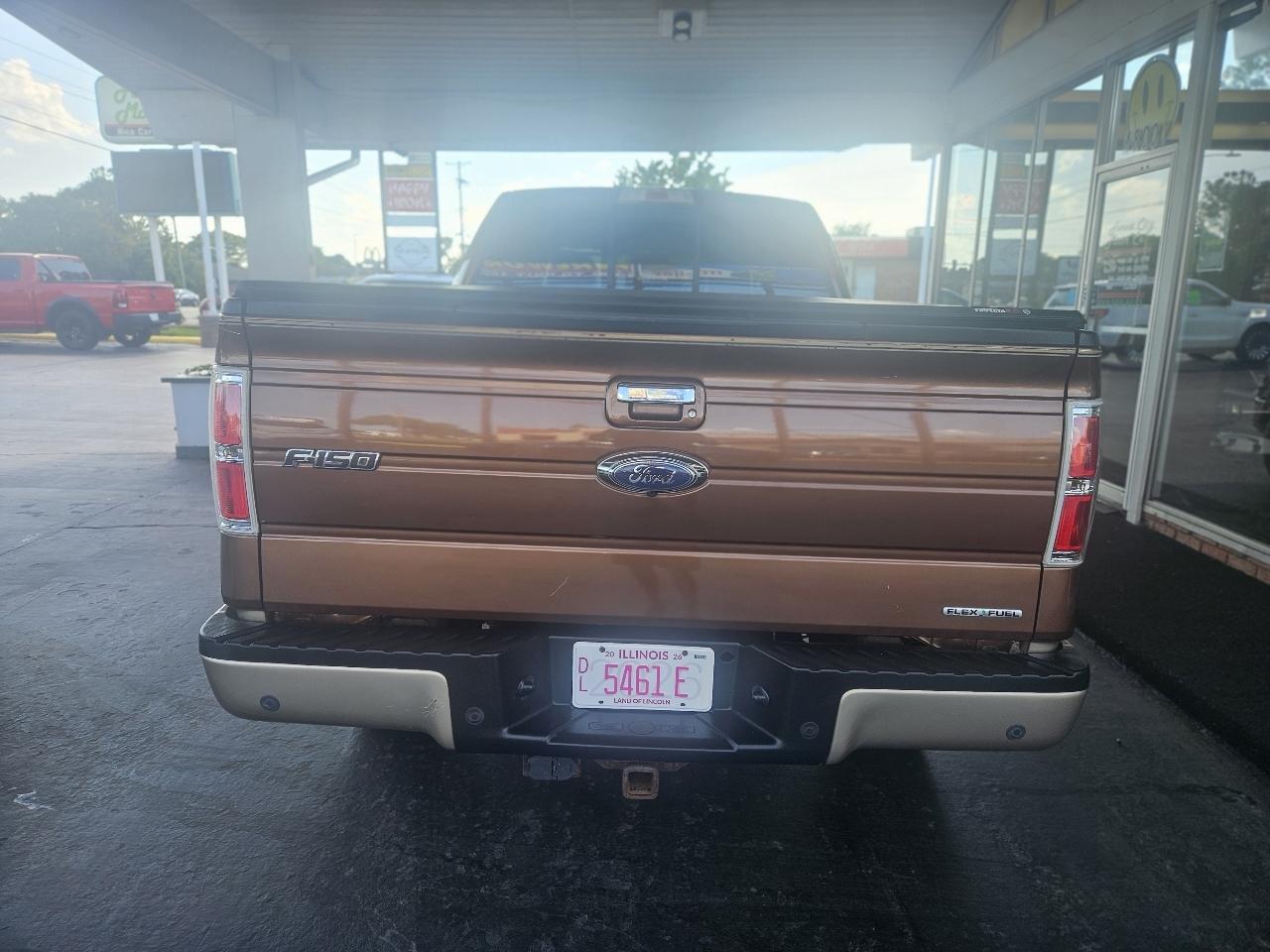 Ford F-150 4WD SuperCrew 145" Lariat 2011