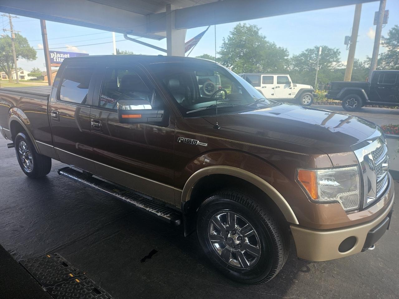 Ford F-150 4WD SuperCrew 145" Lariat 2011