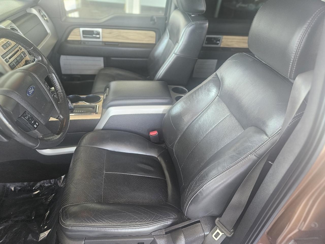 Ford F-150 4WD SuperCrew 145" Lariat 2011