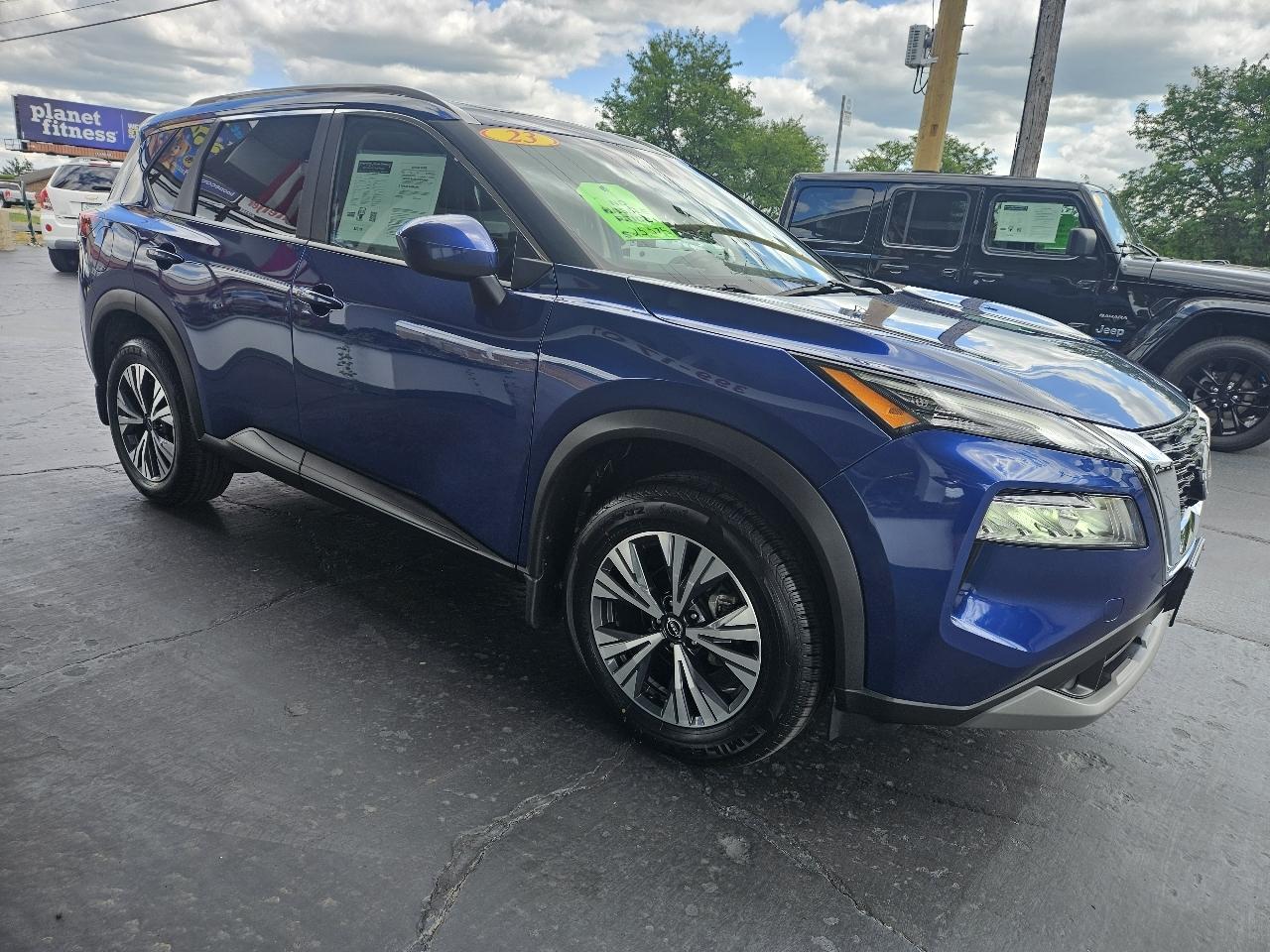 Nissan Rogue AWD SV 2023