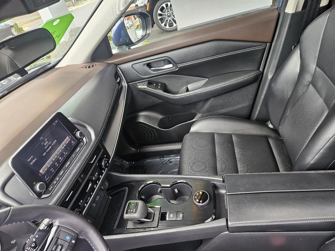 Nissan Rogue AWD SV 2023