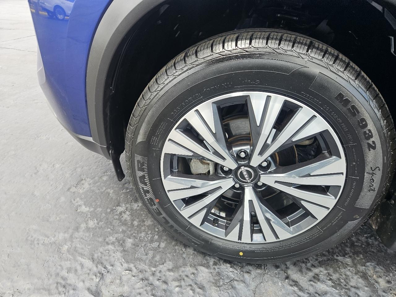 Nissan Rogue AWD SV 2023